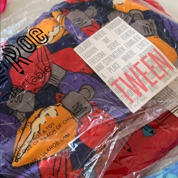 5 pairs of LuLaRoe tween leggings - Picture 4 of 5